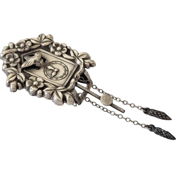 Coro Pegasus Articulated Cuckoo Clock Fur Clip, Signed E828 - Picture 4 of 11